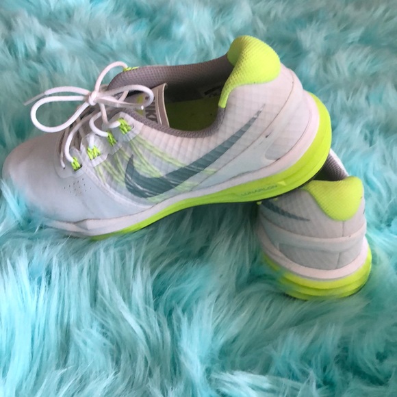 Shoes - Picture 2 of 5